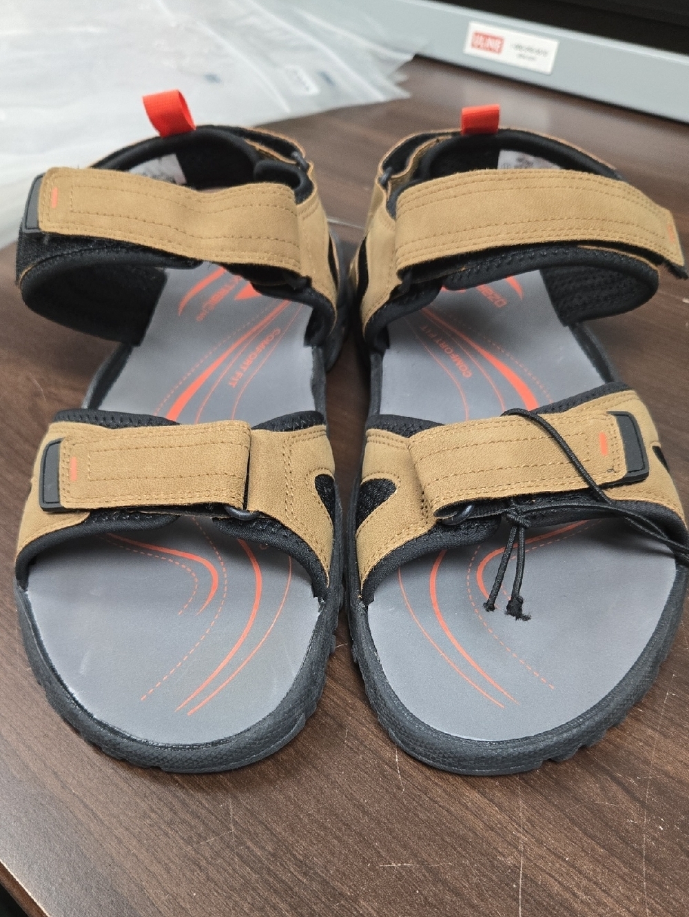 Ozark Trail Size 11 Brown Velcro Sandal